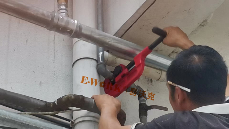 哪里可以買到小型迷你鋼管切管器割刀?